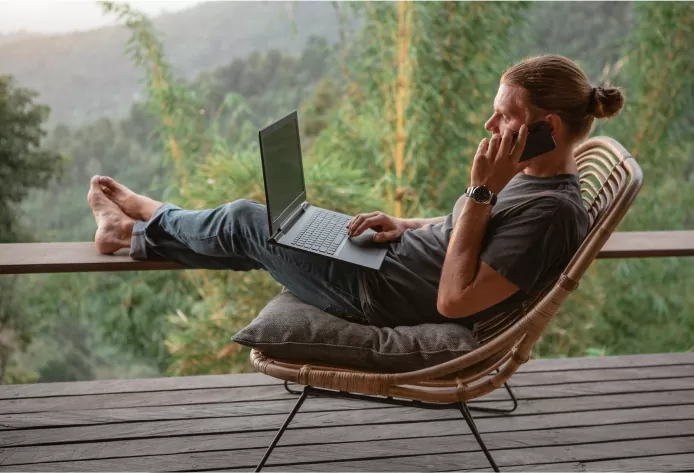 Become a Digital Nomad