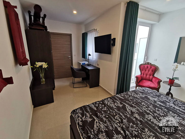 Room Type 8 – Malta, Evolve Coliving Hotel
