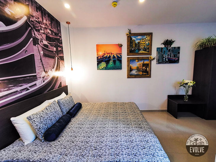 Room Type 4 – Venice, Evolve Coliving Hotel